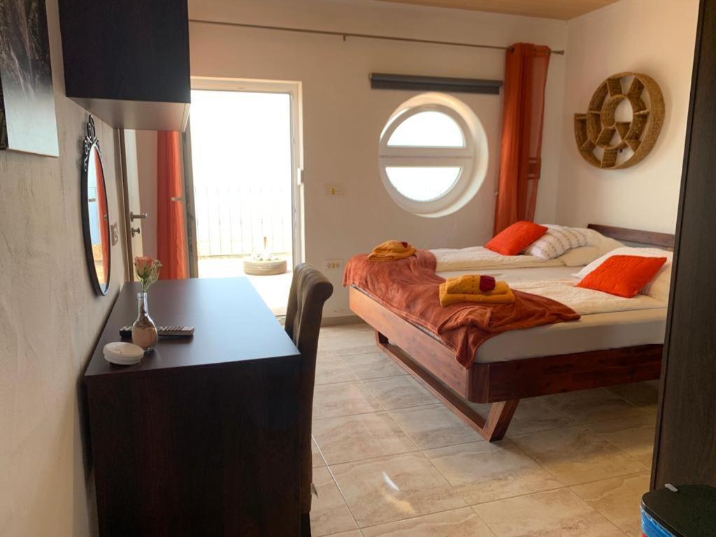 Hrlos Piratas - Ferien Haus La Palma - Good Wlan !! Тихарафе Екстериор снимка